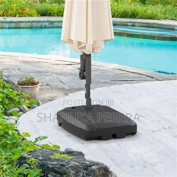 7x7 Feet Side Arm Garden Umbrella