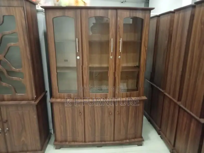Melamine 3 Door Oc Cupboard