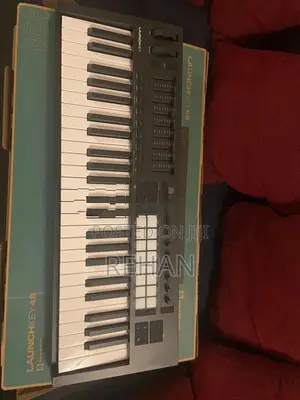 Novation Launchkey 49 MK4