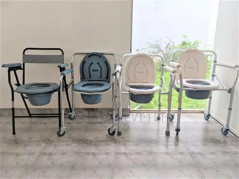 Commode Chair With Wheel - Foldable White