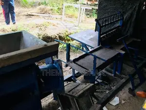 මැටි ගඩොල් කපන මැෂිම