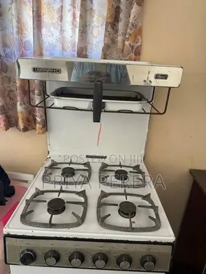 four burner standing gas cooker