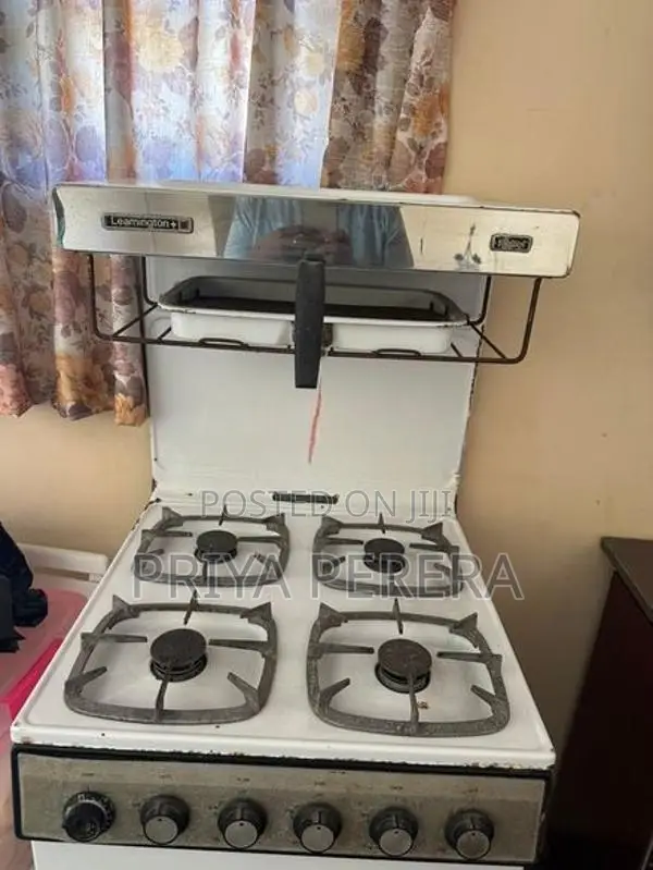 four burner standing gas cooker