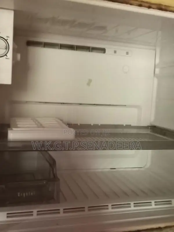 GoldStar Refrigerator