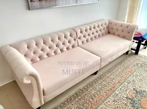 4 seater chesterfield sofa