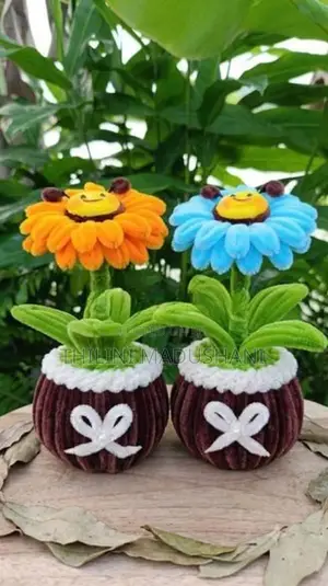 Cute Smiley Flower Pot