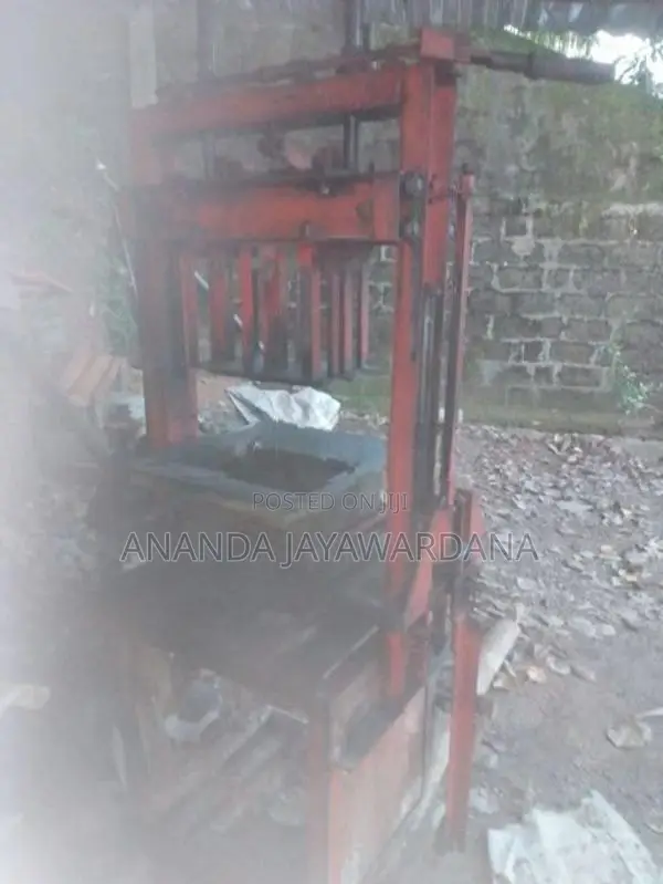 Cement Block Machine