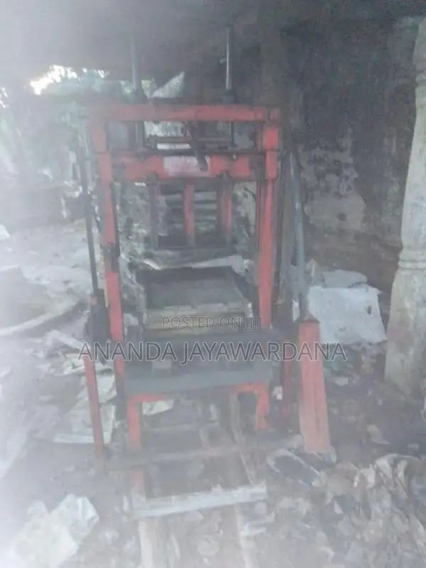 Cement Block Machine