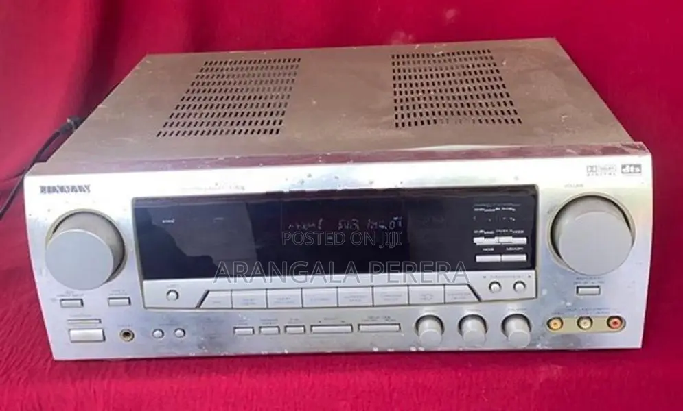 Luxman Amplifier