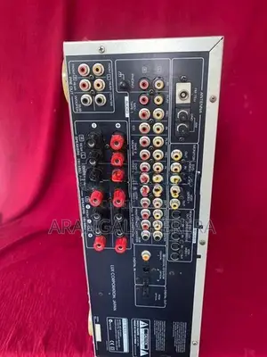 Luxman Amplifier
