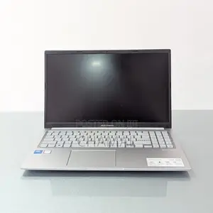 intel Core 5-120U \8GB DDR5 Ram\512GB NVMe Super Fast SSD