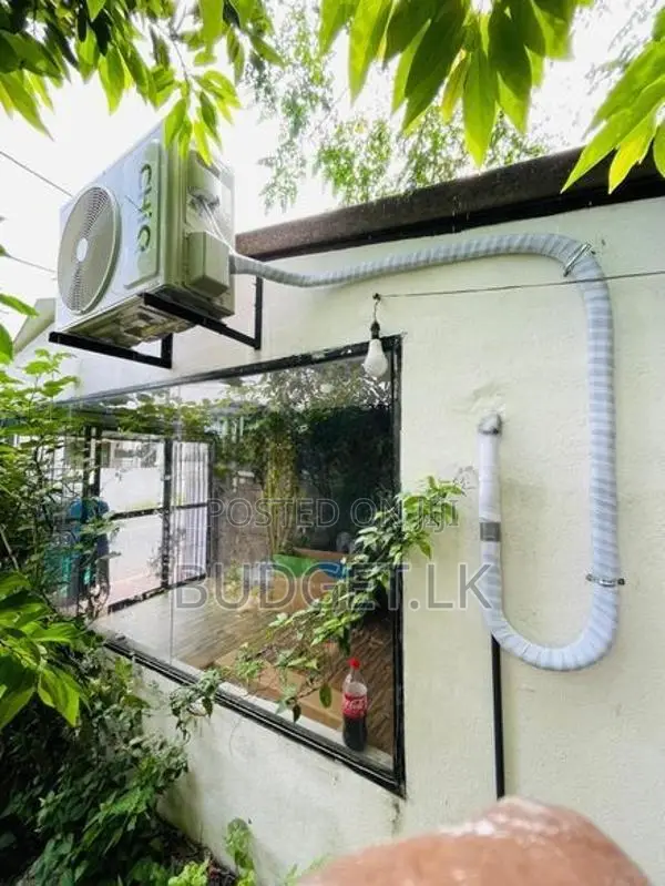 12000BTU Chiq Non Inverter Air Conditioner