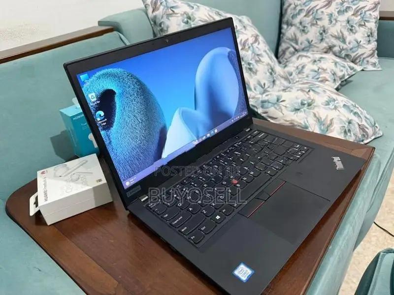 Lenovo Thinkpad T490 i7 /266GB /16GB
