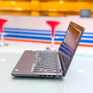 intel Core i7-8665U \8GB DDR4 Ram\ 256GB NVMe SSD