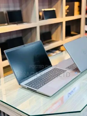 Dell Latitude 5520 - i5 11th Gen +8GB RAM /256GB NVME-15.6 Inch Laptop