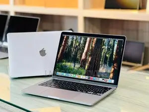 APPLE MACBOOK PRO M1 Chip +16GB RAM -256GB SSD
