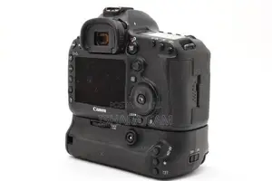 canon 5D mark 3 DSLR lens battery grip