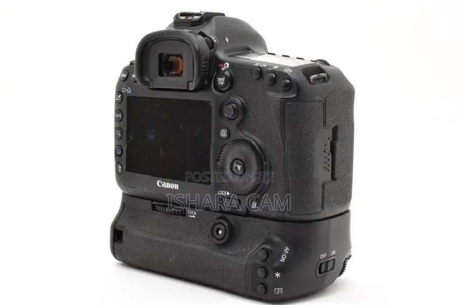 canon 5D mark 3 DSLR lens battery grip