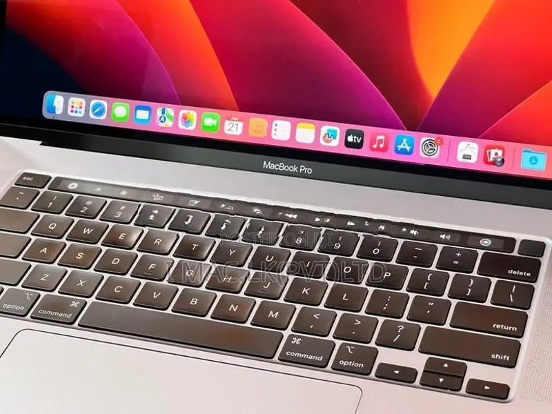 Apple Macbook Pro Intel I7 32GB RAM 512GB SSD 16 Inch