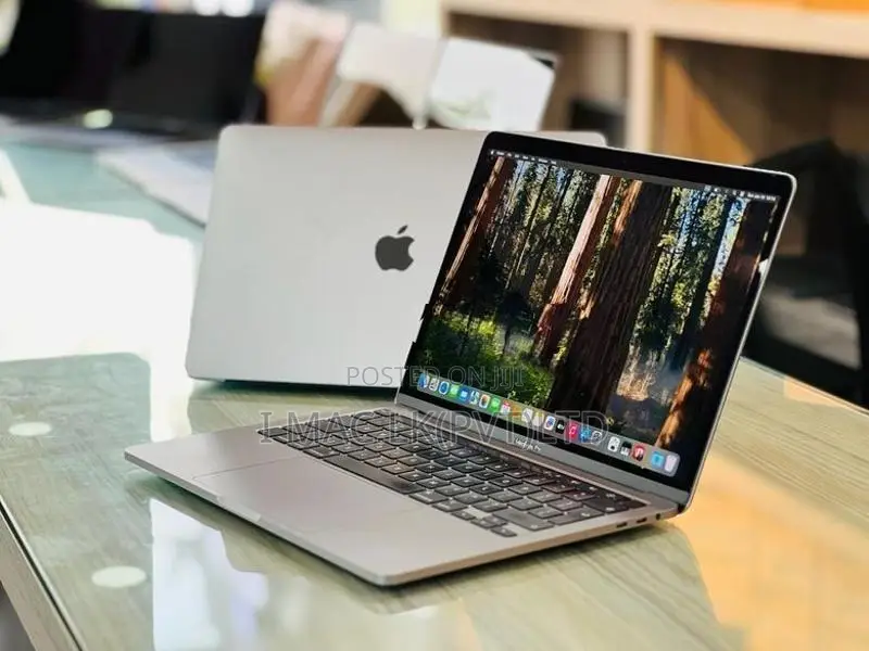 APPLE MACBOOK PRO M1 Chip +16GB RAM -256GB SSD