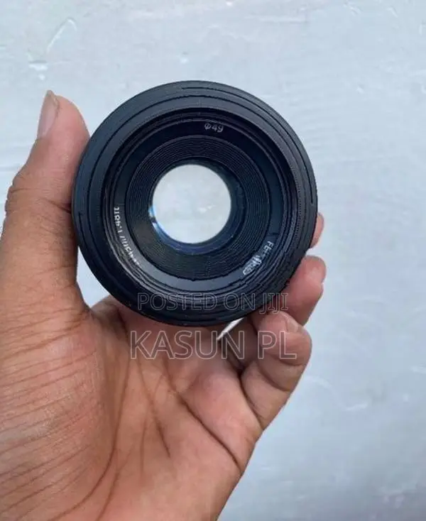 Sony 50mm f1.8