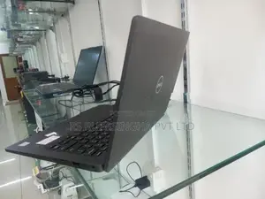 Dell I5 8 Gen Laptop