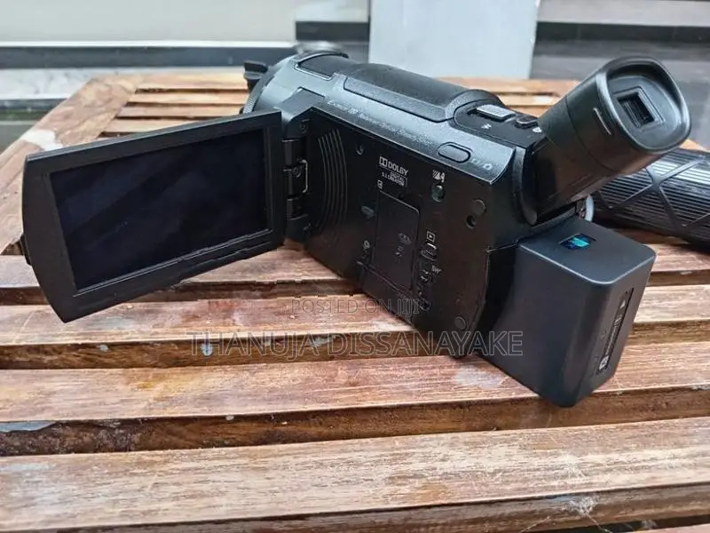 Sony FDR-AX33 4K Camcorder