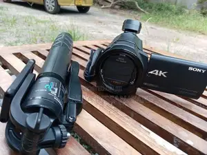 Sony FDR-AX33 4K Camcorder