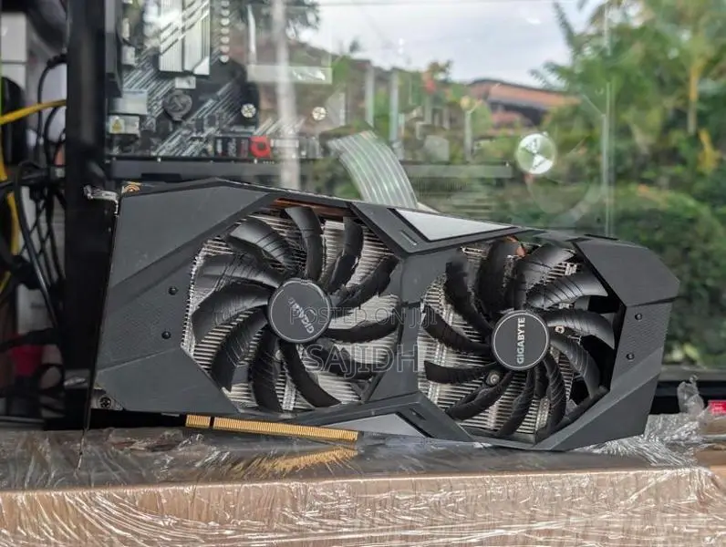 GIGABYTE RTX 2070 8GB GRAPHICS CARD (VGA)