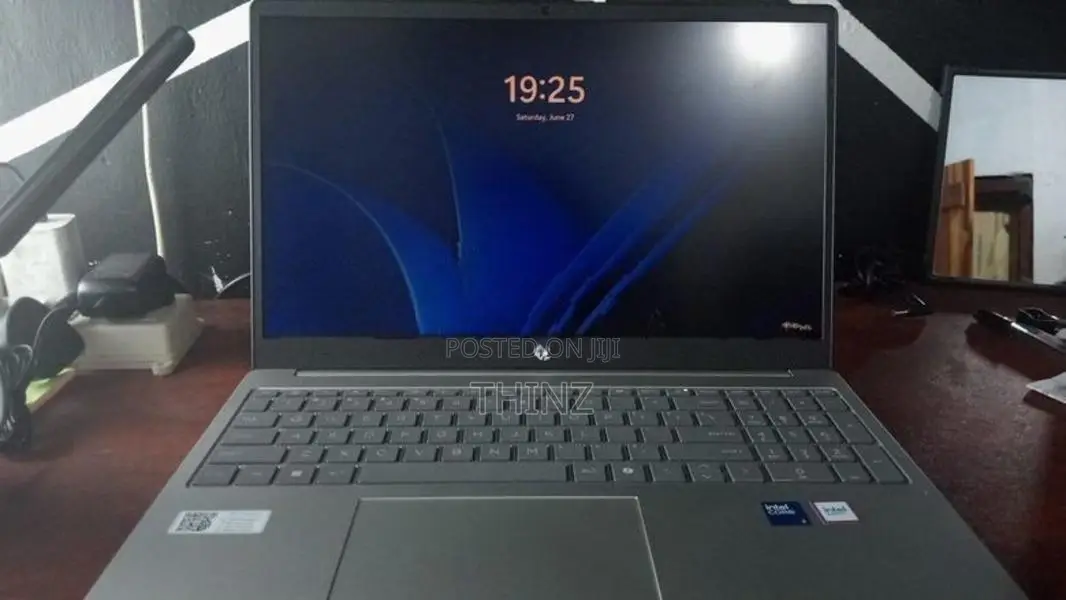 HP 15-FD1XXX Laptop