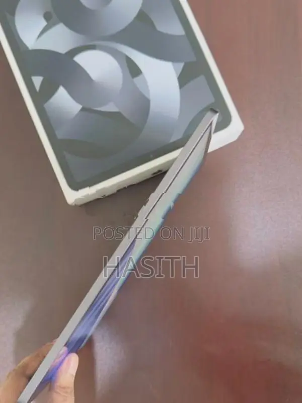 Apple iPad Air (5th Generation) Wifi