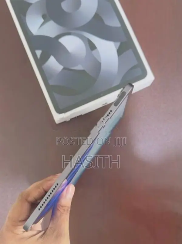 Apple iPad Air (5th Generation) Wifi