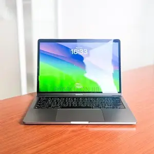 Apple Macbook M2 Pro 8GB 256GB