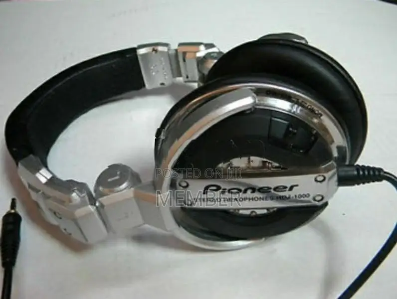 Pioneer DJ Headphone