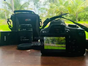 Canon 2000D DSLR