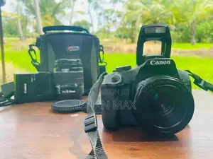 Canon 2000D DSLR