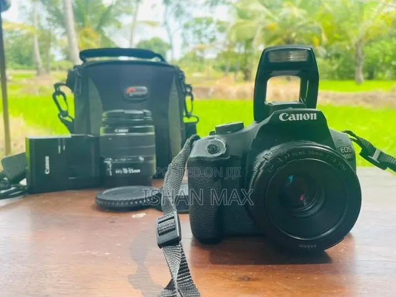 Canon 2000D DSLR