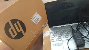 HP 8GB RAM 512GB hard graphics card 2GB