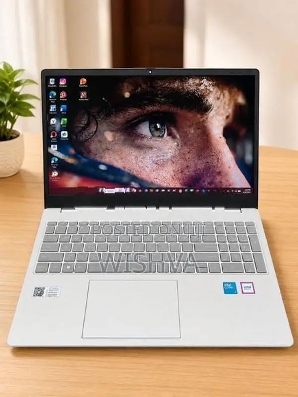 HP Laptop 15 - Intel Core i3-100U | 8GB RAM 512GB SSD