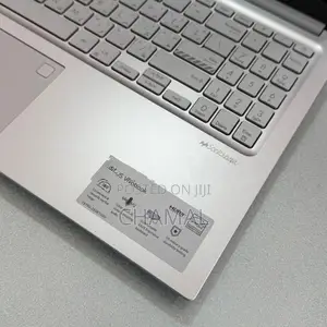 intel Core 5 120U - 8GB DDR5 Ram 512GB NVMe Super Fast SSD
