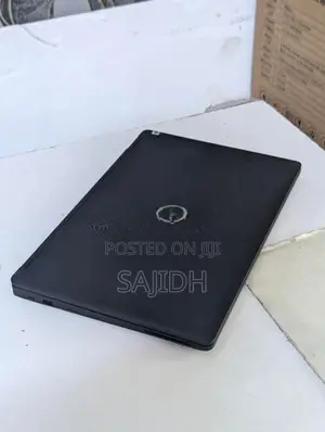 DELL I5 7GEN LAPTOP 8/256GB USED
