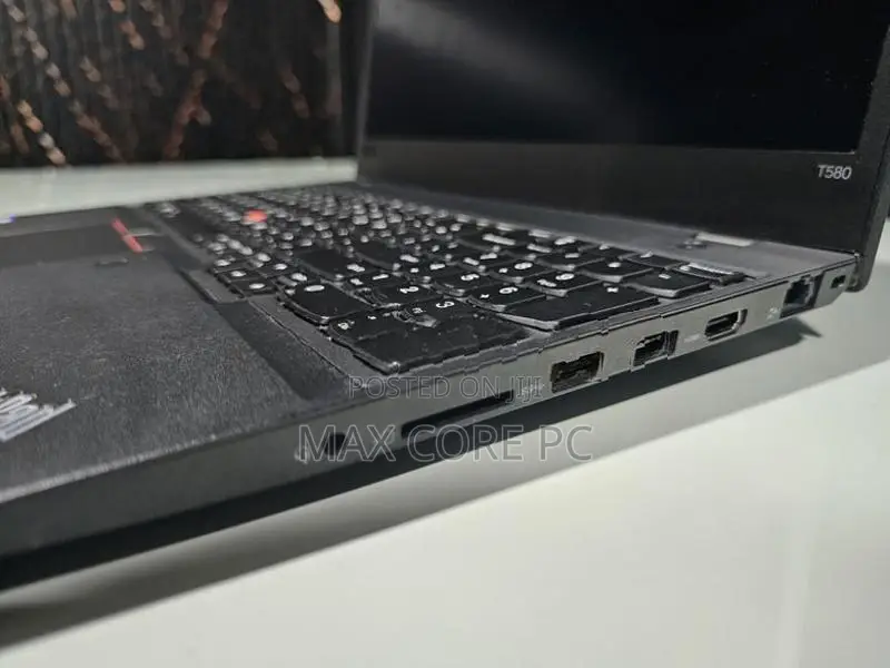 Lenovo ThinkPad T580 Core i5 8th Gen 8GB DDR4 RAM 256GB NVMe 15.6"