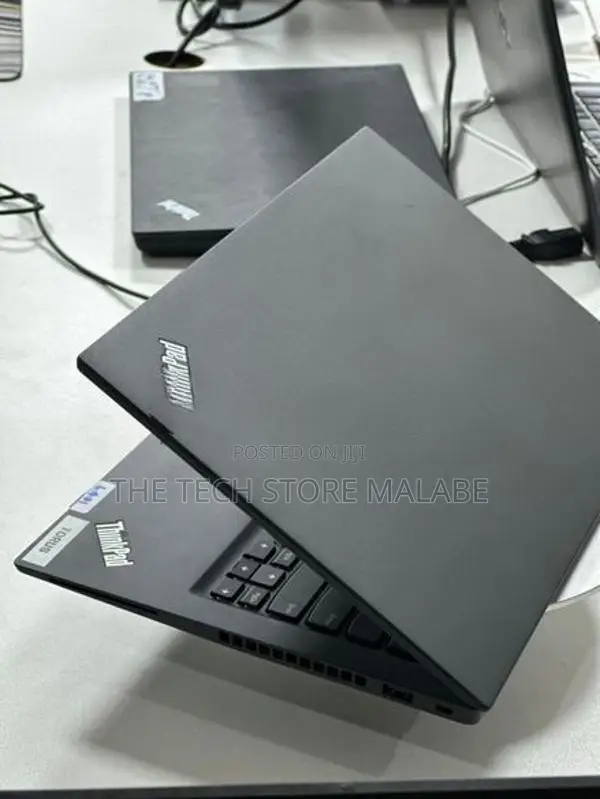 Lenovo T14s (Touch) | Ryzen 5 Pro 16GB RAM 256GB SSD