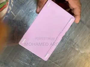 Bluetooth Connecting Keyboard