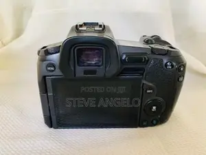 EOS Canon R With Addepter