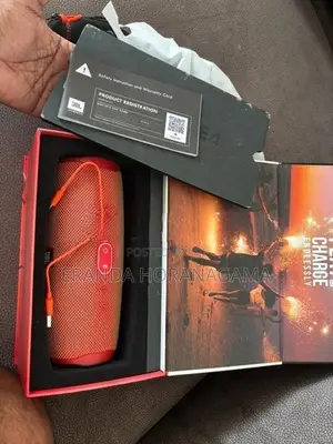 JBL Charge 4 Speaker with all Accessories