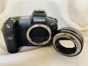 EOS Canon R With Addepter