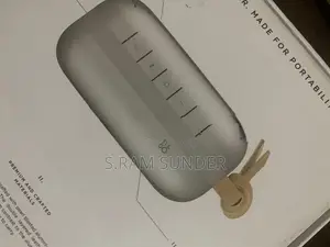 bang with olufsen P6 Bluetooth speaker