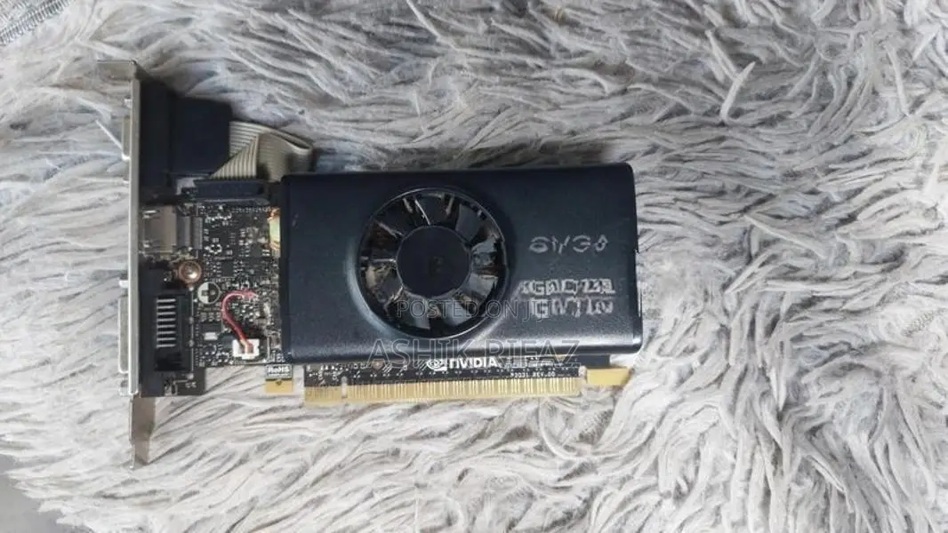 E VGA NVIDIA GeForce GT 730