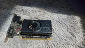 E VGA NVIDIA GeForce GT 730